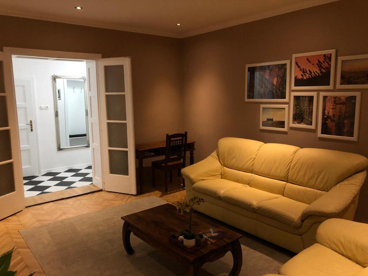 Margareta Apartman Peçuy Dış mekan fotoğraf